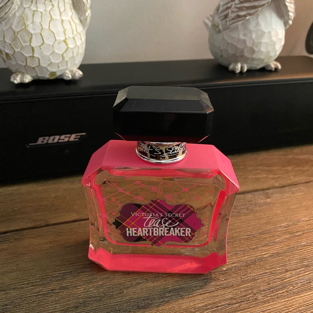 VS Perfume